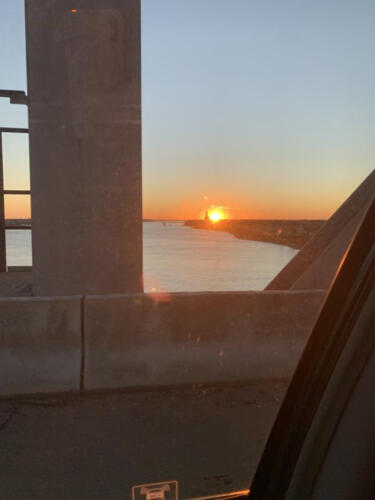 December-Day-in-the-City-by-Delores-Whitley