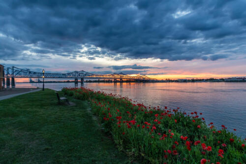 Kissing-the-Day-Goodbye-by-Tricia-Dawson