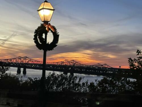 Night-on-the-River-by-Jaime-Lejeune